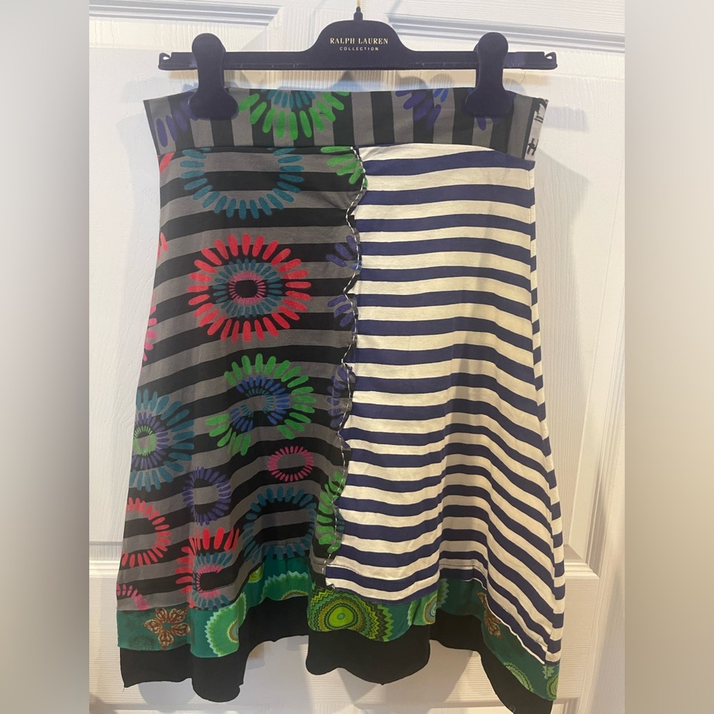 Desigual short skirt Striped and Floral Patterned medium colorfull